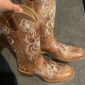 Floral Cowgirl Boots